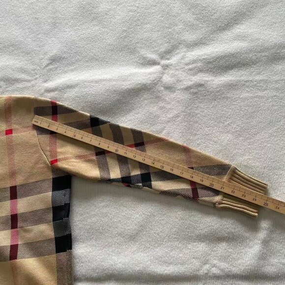 Burberry Cardigan in Check Technical Merino Wool Jacquard - Picture 15 of 16